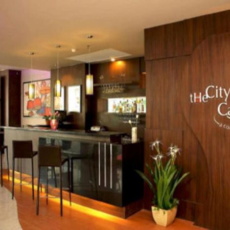 Amalia Hotel Lampung Бандар Лампунг Екстериор снимка