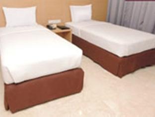 Amalia Hotel Lampung Бандар Лампунг Екстериор снимка